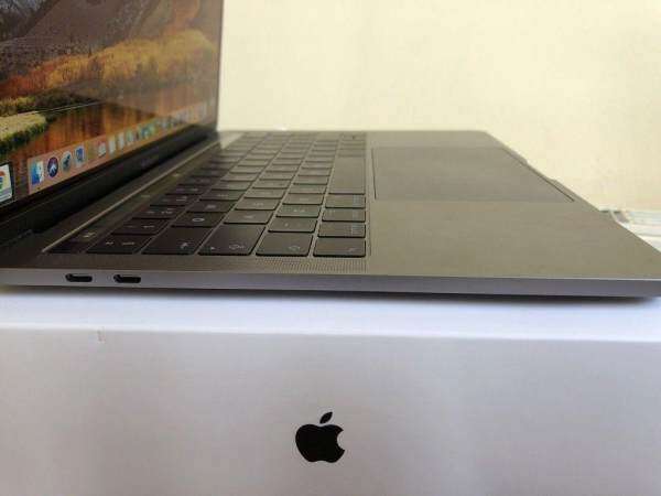 APPLE MACBOOK PRO TOUCH 2017/18 3.1GHZ 16GB RAM 500GB FLASH BOXED WARRANTY Malaysia