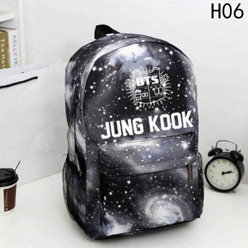 BTS กันกระสุนปืนที่เกี่ยวข้องกับคนดังแรงบันดาลใจ Starry Canvas กระเป๋านักเรียนเป้สะพายคอมพิวเตอร์ H06 - INTL