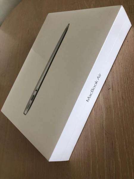 MacBook Air 13 ‘’ brand new in sealed box latest model Malaysia
