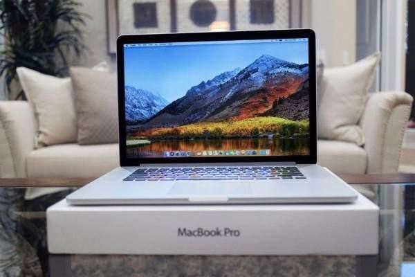 MACBOOK PRO 15 INCH RETINA 3.8GHZ i7, 16gb, 512GB SSD,OFFICE 2016, ADOBE, LOGIC, FINAL CUT Malaysia