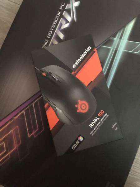 Asus ROG Strix GL553VD 15.6” Inch gaming Laptop Windows 10 8GB Ram GTX 1050 SSD Malaysia