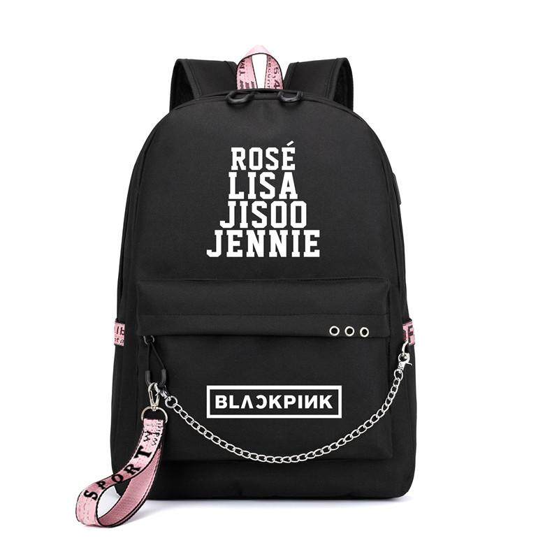 PT-B021 Blackpink KPOP เครื่องชาร์จ USB เป้สะพายหลังไปโรงเรียนพร้อมตัวอุดรูหูฟัง Rose LISA Jisoo Jennie K - Pop เกาหลีนักเรียนกลางแจ้ง Camping Mountain กระเป๋าสะพายสำหรับทั้งชายหญิง