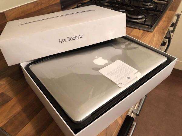 2017 apple Mac Book Air core I5 Malaysia