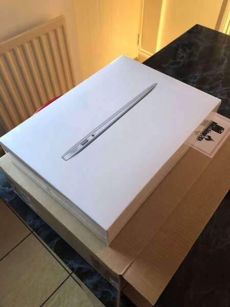 Mac Book Air brand new 256 gb full warranty and receipt Malaysia