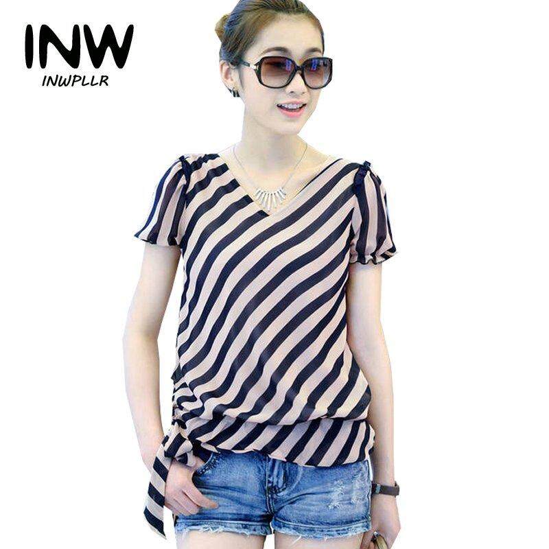 INWPLLR เสื้อเบลาส์ผ้าชีฟอง แขนสั้น ลายเส้นแถบแนวเฉียงแฟชั่น สไตล์เกาหลี สำหรับสาวไซส์ใหญ่ ไซส์ S-4XL INWPLLR เสื้อเบลาส์ผ้าชีฟอง แขนสั้น ลายเส้นแถบแนวเฉียงแฟชั่น สไตล์เกาหลี สำหรับสาวไซส์ใหญ่ ไซส์ S-4XL