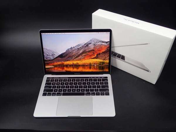 2017 Pro Touch Bar Silver 13” Laptop 512GB Warranty EXCELLENT Malaysia