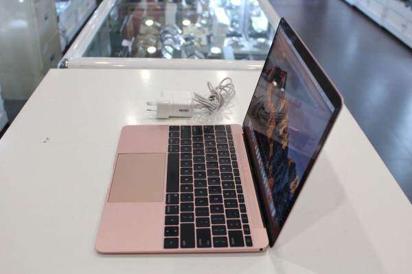 Apple Macbook 12 Retina Early 2016 Core m3 1.10GHz, 8GB RAM, 256GB SSD Malaysia