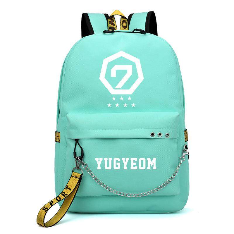 PT-B017 GOT7 KPOP เครื่องชาร์จ USB เป้สะพายหลังไปโรงเรียนพร้อมตัวอุดรูหูฟัง BAMBAM JACKSON JB บัตร JINYOUNG MARK YOUNGJAE YUGYEOM K - Pop เกาหลีนักเรียนกลางแจ้ง camping Mountain กระเป๋าสะพายสำหรับทั้งชายหญิง