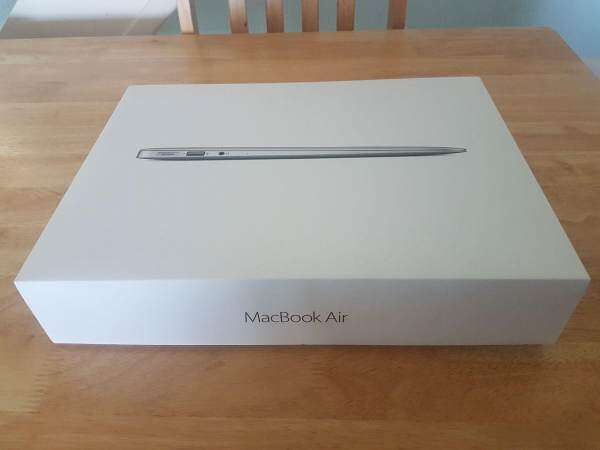 Apple MacBook Air 13.3 Laptop, 128GB - (2017, Silver) Malaysia