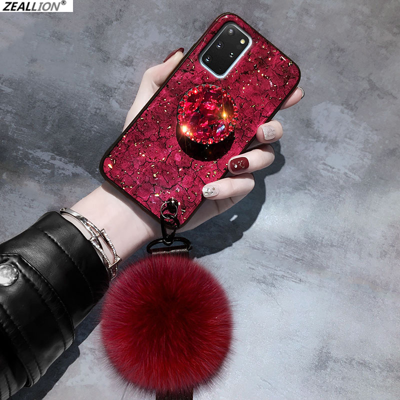 Nhẫn đá cẩm thạch vàng