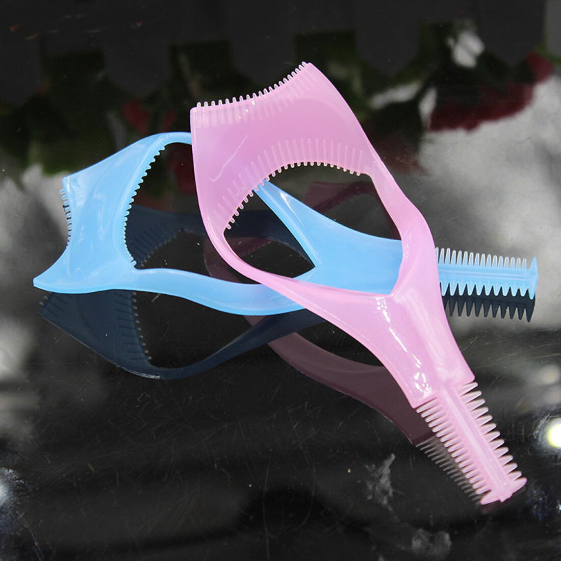 Hot Sale 3 in 1 Cosmetic Makeup Beaty Long Fake Mascara Applicator Guide Comb Eyelash Curler Cosmetic tools make up Accessories - intl