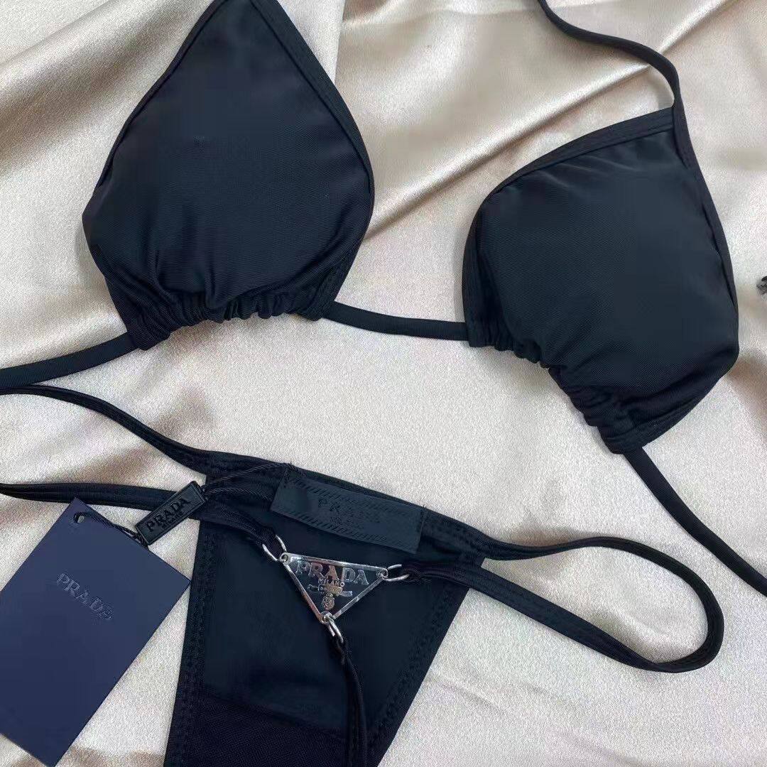 Prada Bikini B I X G I C M Bikini Xuy N Bi N Gi I Ren Tam Gi C Co