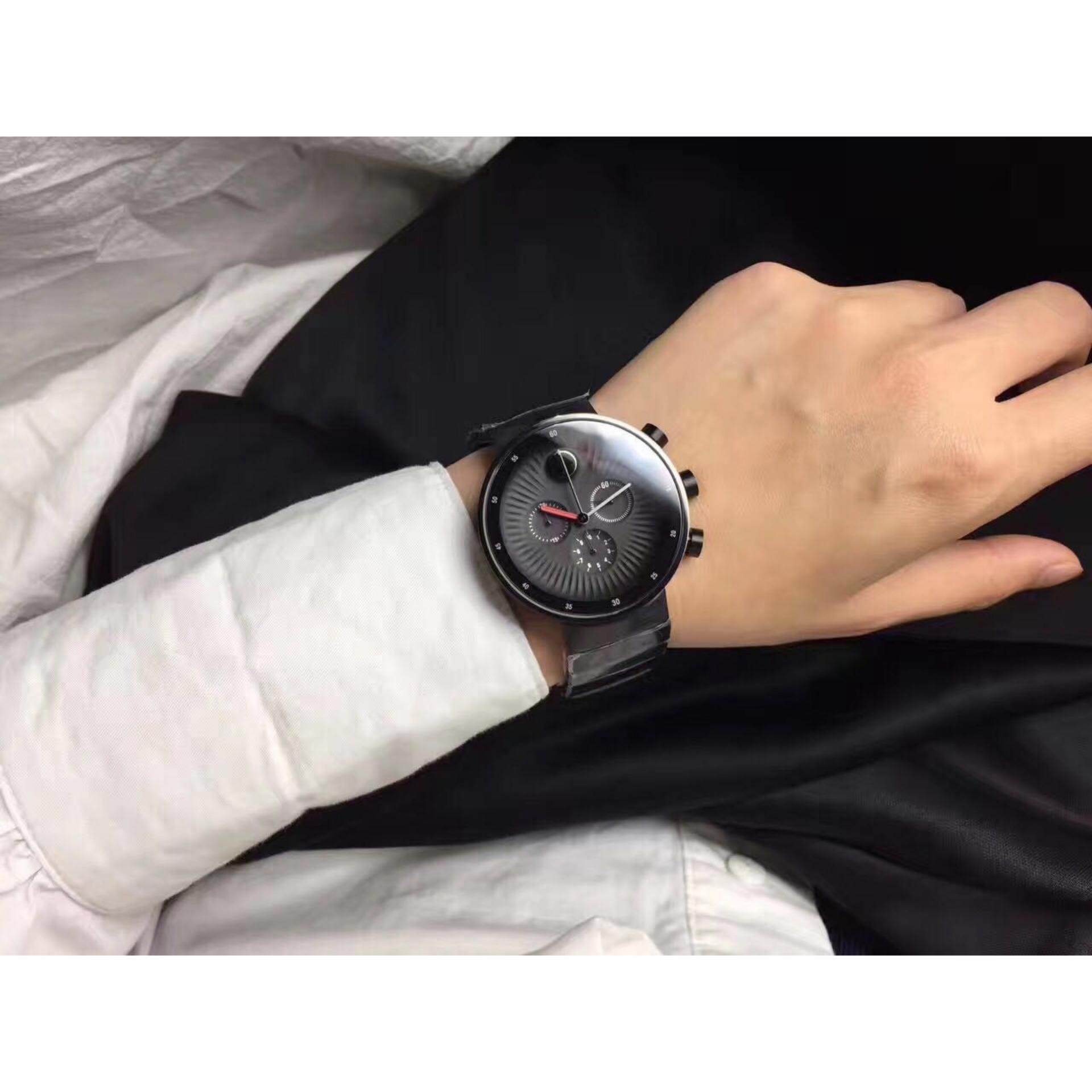 Movado Men S Six Pin Chronograph Quartz Watch Full Design Sense Intl