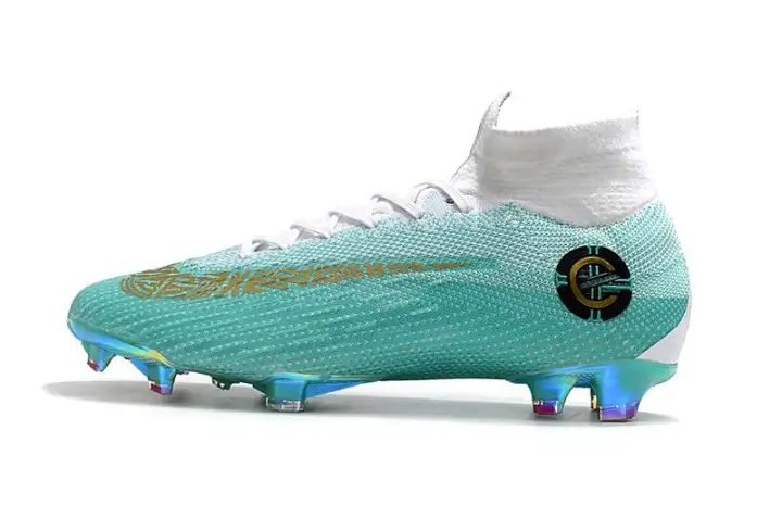 cr7 white and gold cleats