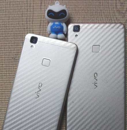 สำหรับ VIVO Y55 Y66/Y67 Y69 Y71 Y75 Y79 Y81 Y85 Y83 ด้านหลังปกป้องหน้าจอ 3D คาร์บอนไฟเบอร์ฝาหลังสติกเกอร์ฟิล์มป้องกัน