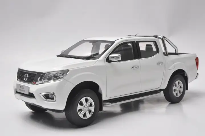 diecast nissan navara
