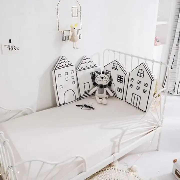 baby crib decor