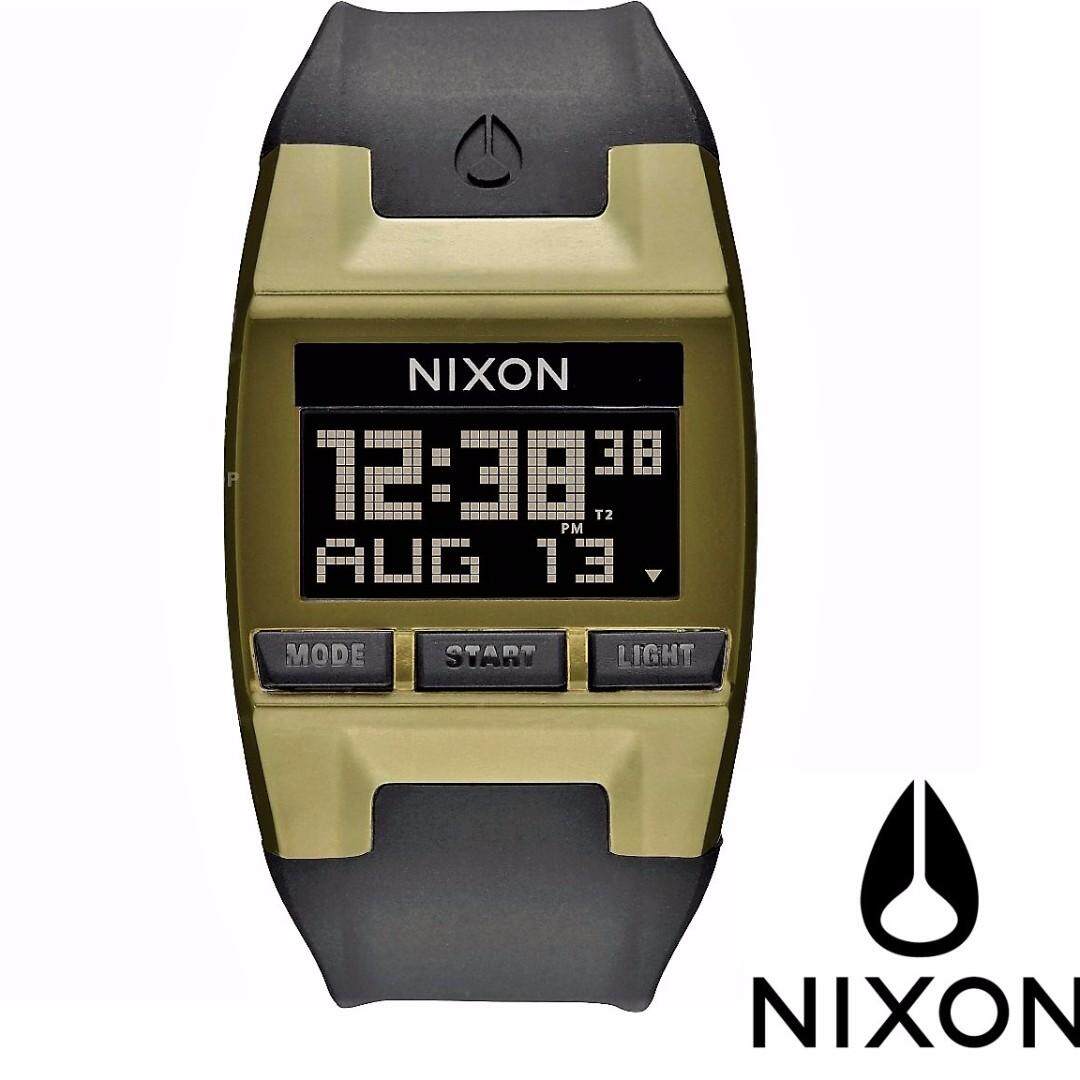 Nixon hotsell comp black