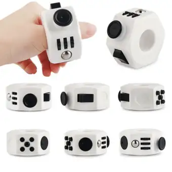 fidget square