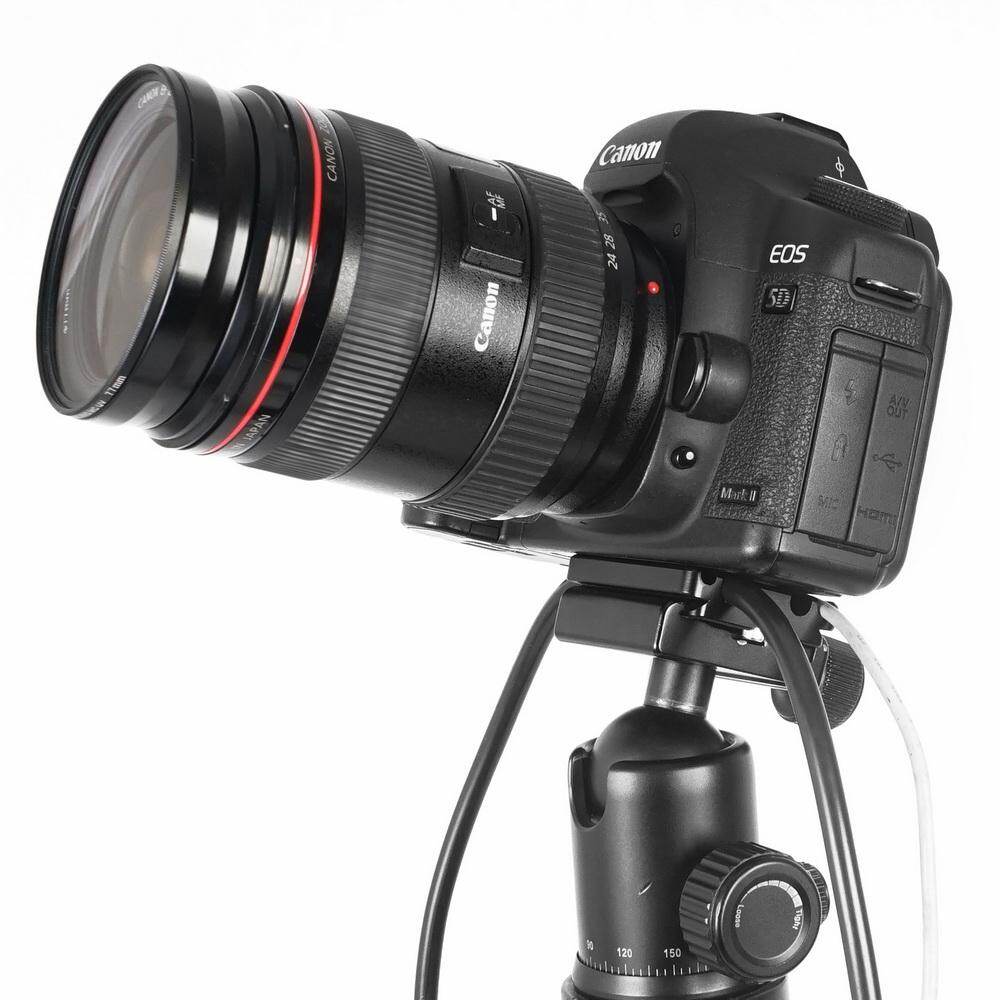 Selens Đế gắn máy ảnh tháo nhanh lên tripod bằng nhôm có kích thước 6x4.5x1.1cm, giá tốt - INTL