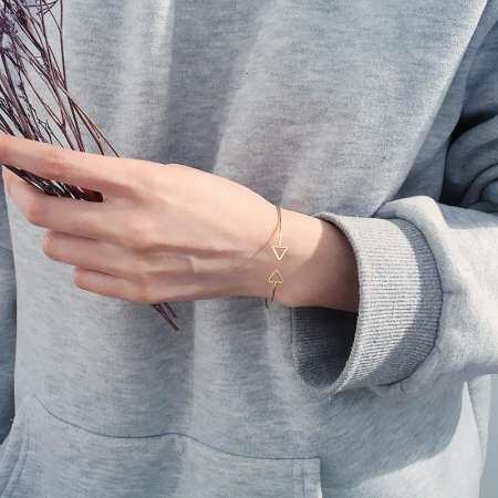 [รูปลอกเตือนความจำกล่องและสร้อยข้อมือ] แฟชั่นเกาหลีสายหนังควอตซ์นาฬิกาข้อมือผู้หญิง