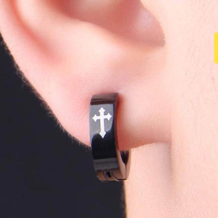 4pcs Fashion LOVE Ear Clip Vacuum Plating Non Pierced Earrings Titanium