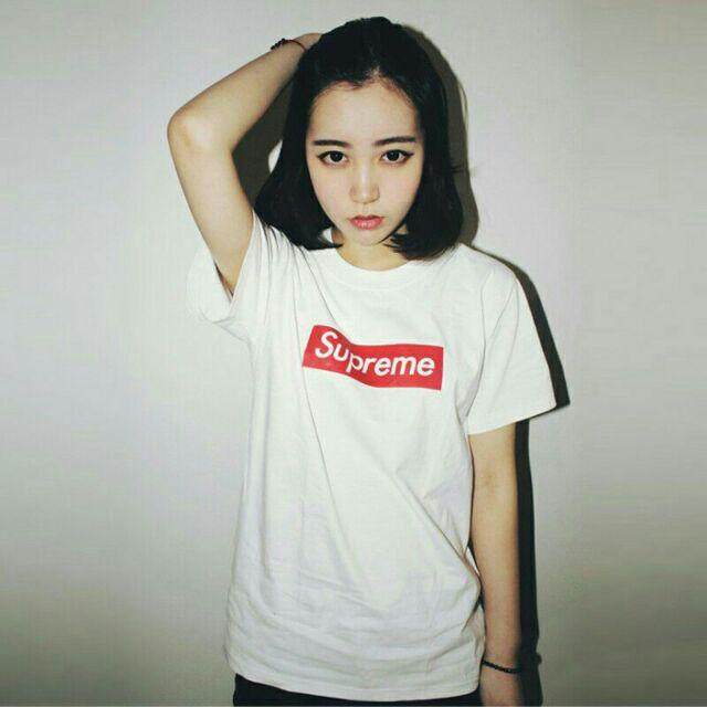 supreme girl t shirt