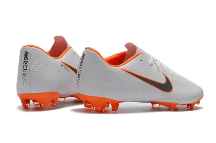 cr7 football boots 2019