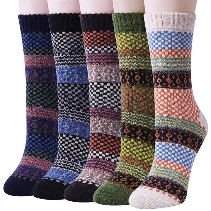 womens knit socks