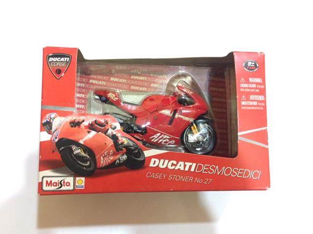 1:18 Ducati Desmosedici MotoGP Maisto Motorcycle #27 Casey Stoner