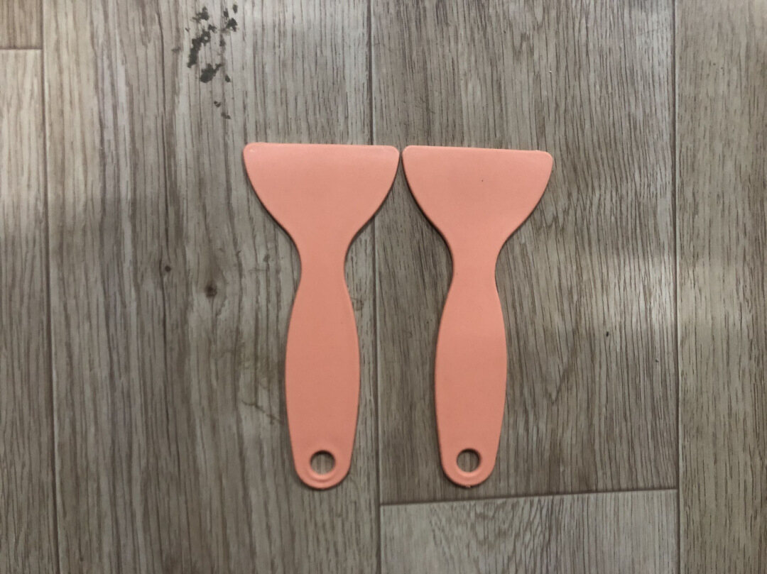 Complimentary - Car laminating tool random color small scraper