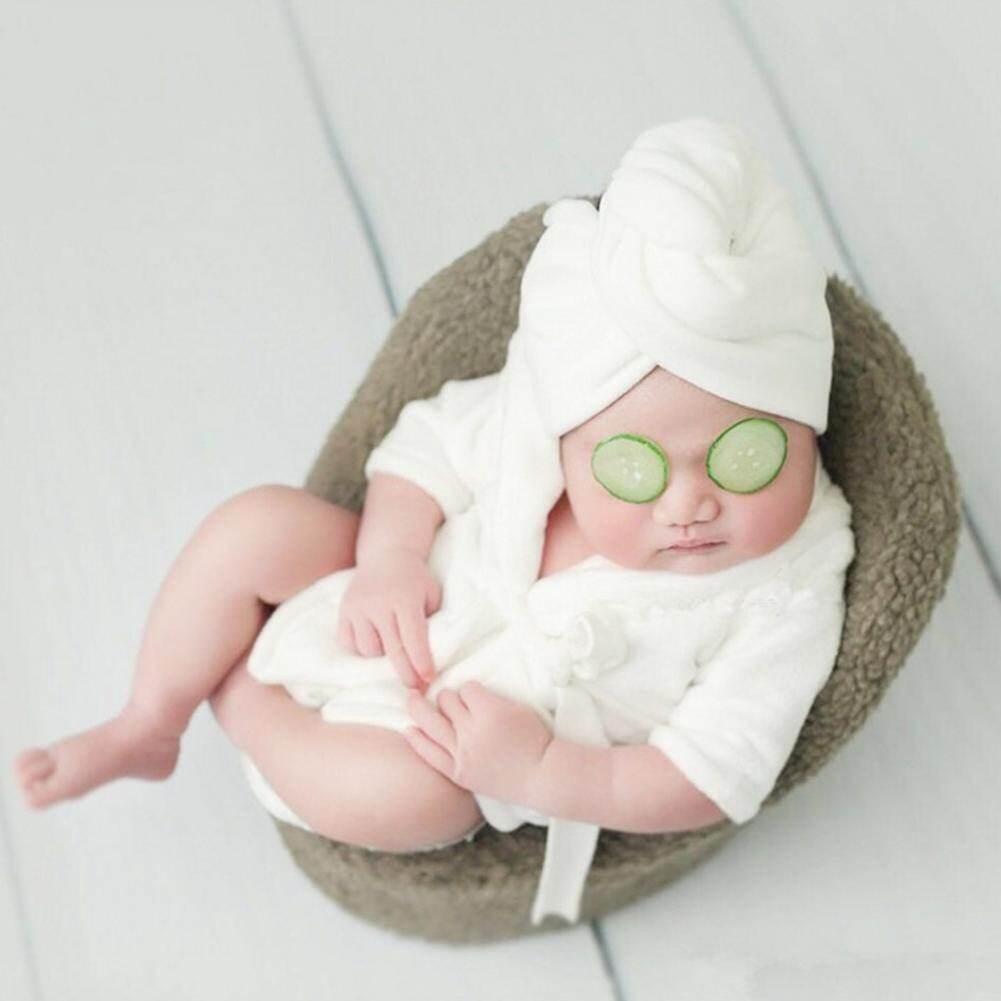2Pcs Baby Flannel Bathrobe Photography Props Newborn Baby Thicken Blanket Robe Set