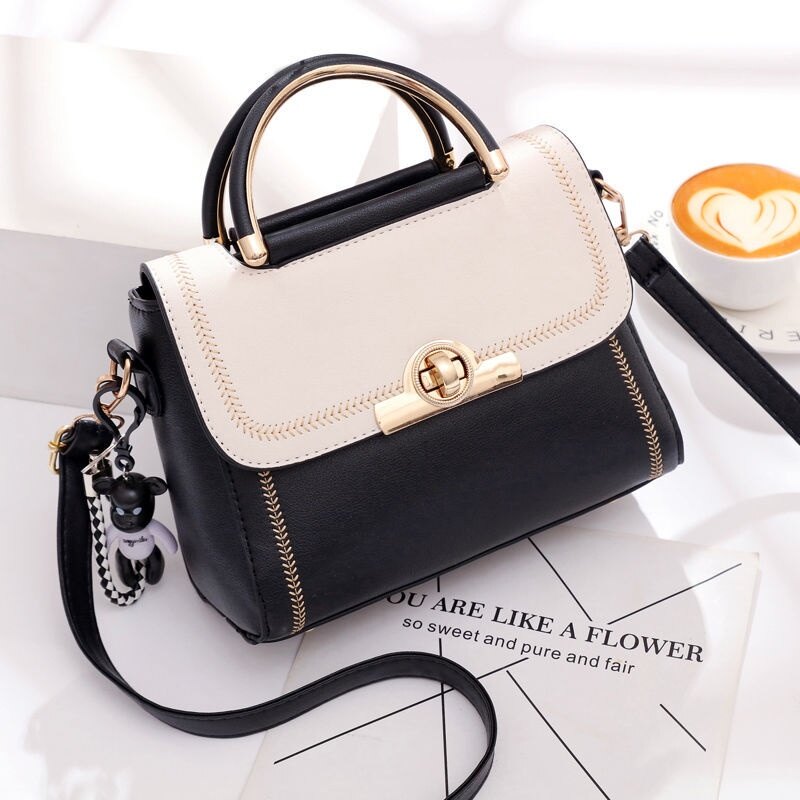 IELGY small bag female fashion all-match shoulder bag portable messenger bag small square bag