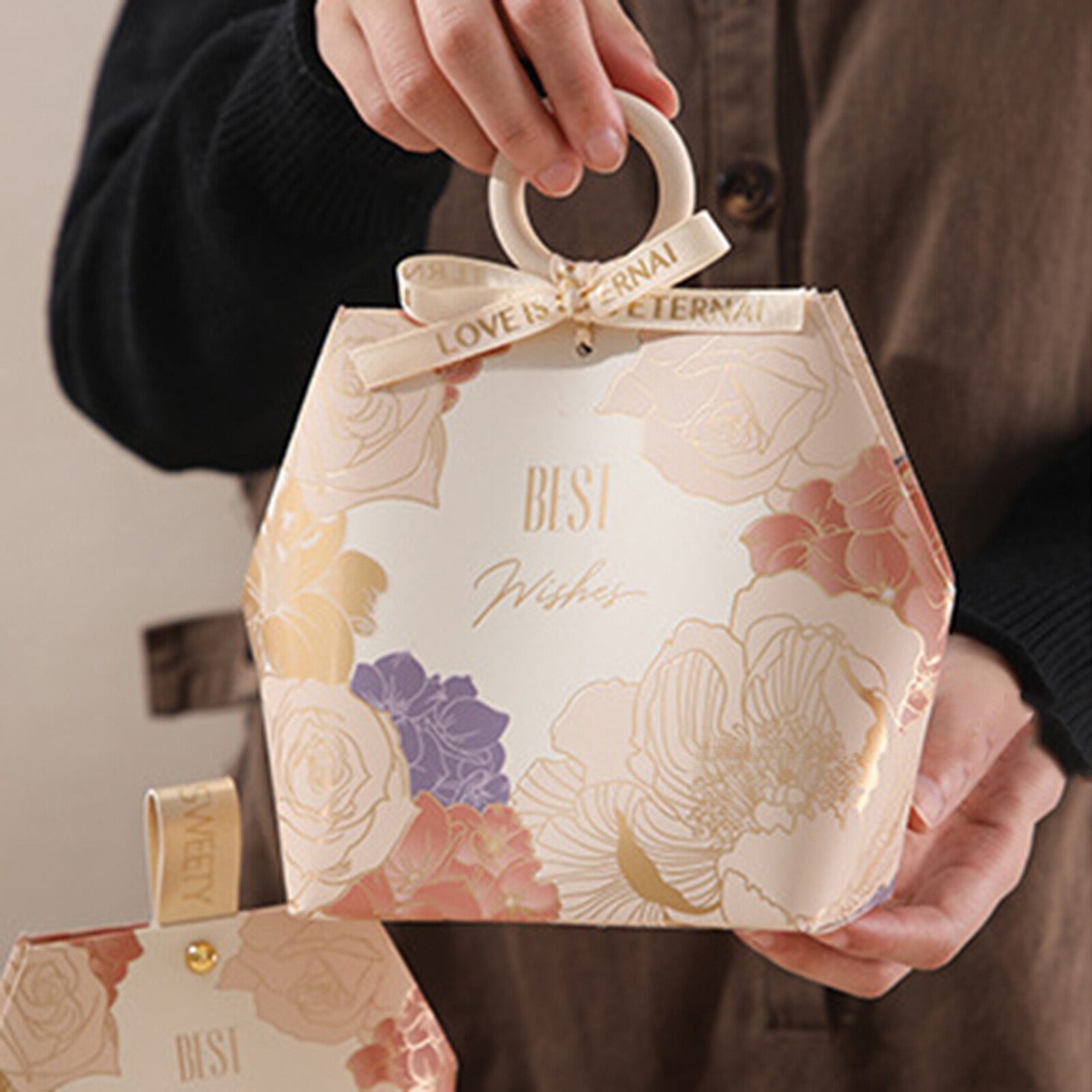 【Gift decoration】1 Set Nice-looking Candy Box Handle Design Paper Flower Pattern Gifts Storage Case for Wedding