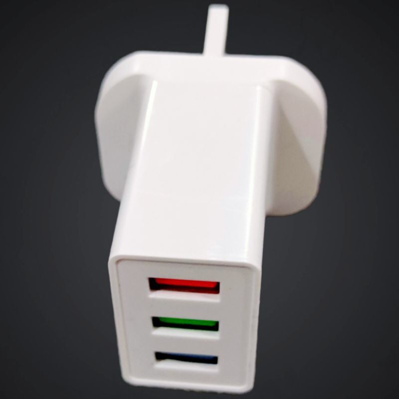 3 pin plug Malaysia UK Standard Triple plug USB dual plug USB adapter for mobile and portable