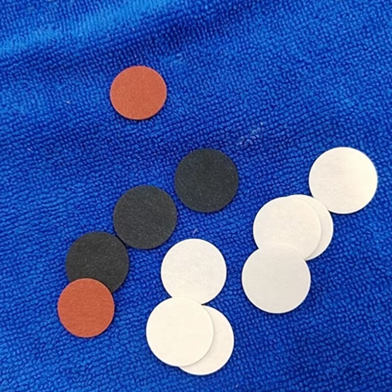 Various thickness fibre pool cue tip pads - pads between tips and ferrules black, red & whit
