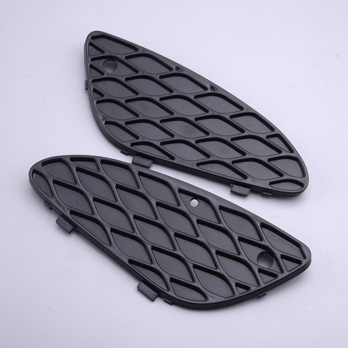 1 pair front bumper lower cover grille fit for mercedes e w211 e320 e350 e500 2118850253 2118850353