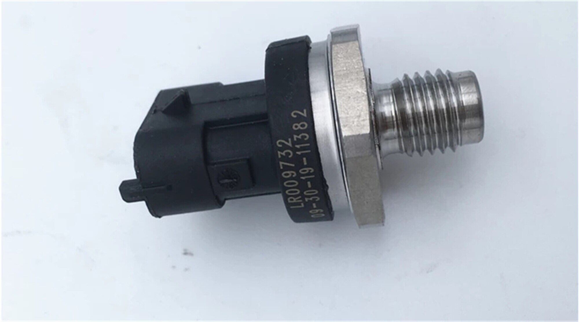 1Pc New Fuel Pressure Rail Sensor LR009732 For Land Rover Freelander 2.0 TD4 20012006 Lazada