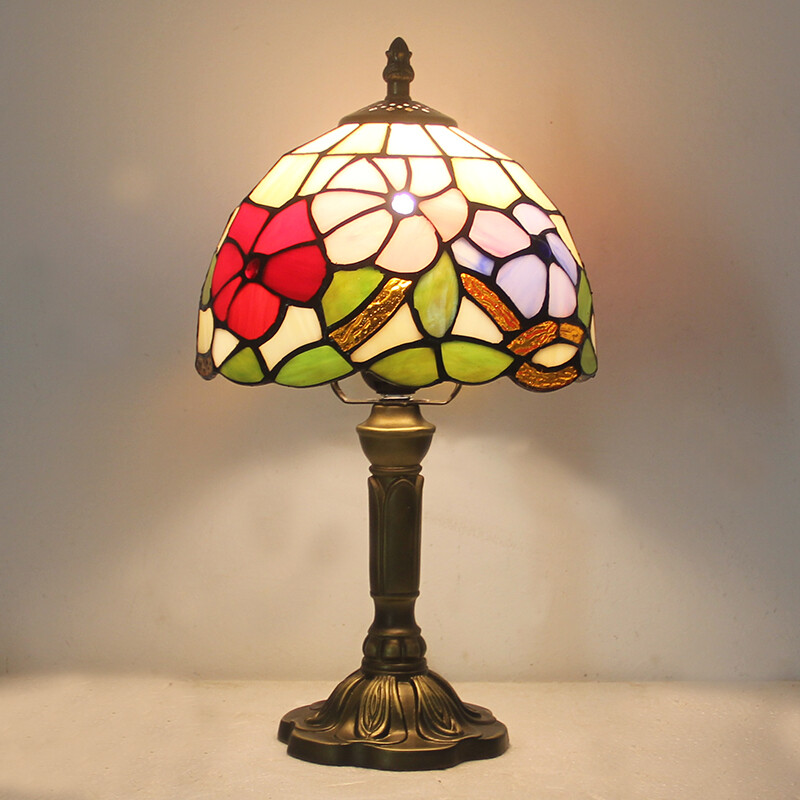 20cm Table Lights for Kids Bedroom Desk Lights Retro Stained Glass Bedside Lamps Tiffany Style Butterfly Flower Design