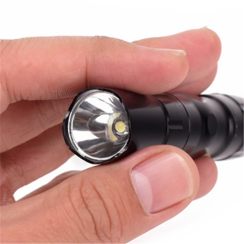 Đèn Pin Nhỏ Cầm Tay Mini Bền Cho Gia Đình/Đèn Khẩn Cấp Chống Nước/Đèn Chiếu Điểm Cầm Tay/Đèn Cầm Tay Đơn Giản Và Dễ Mang Theo/