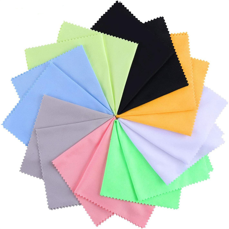 Microfiber Glasses Lens Cleaning Wipes / Mobile Phone Screen Cleaning Cloth / Random Color