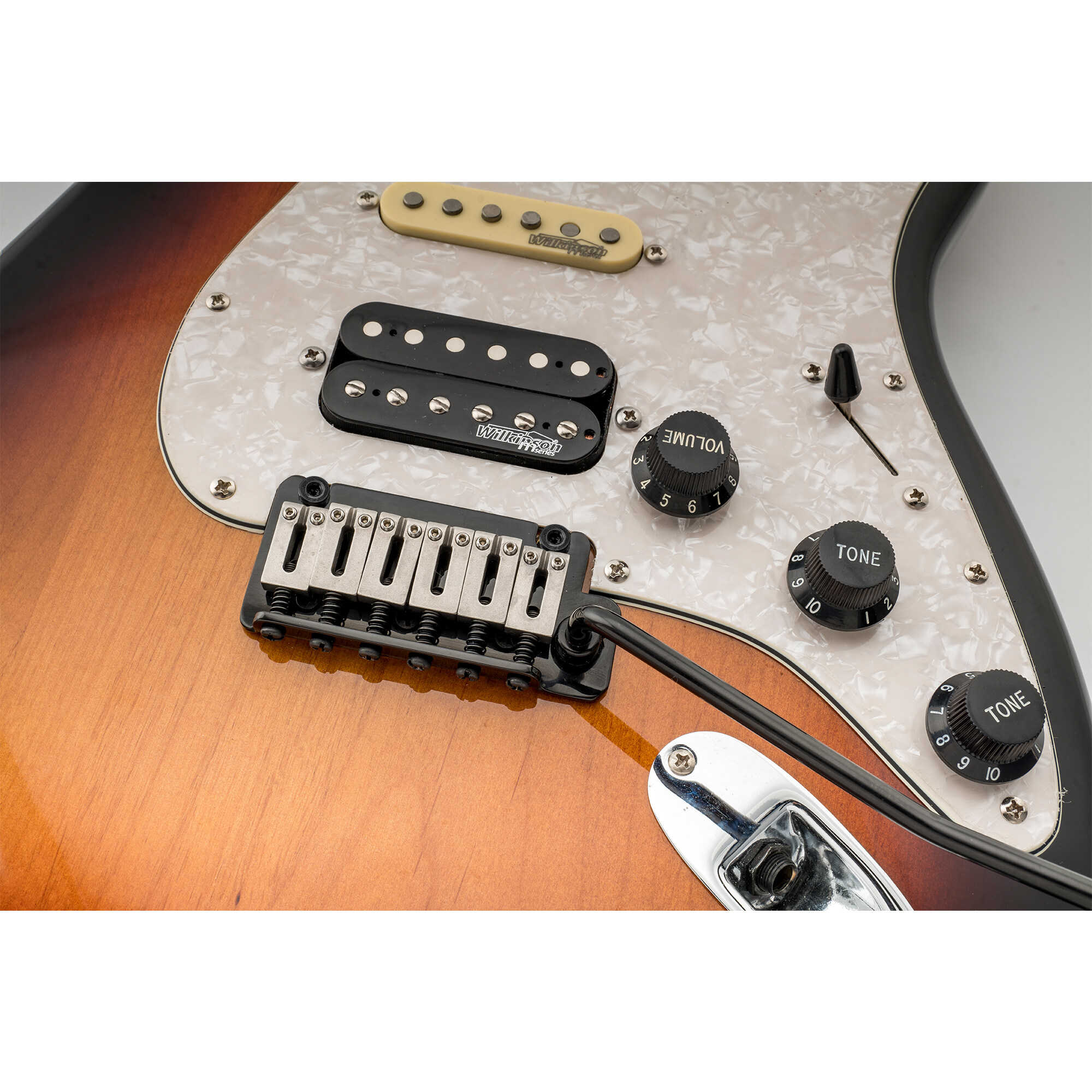 E Gitarre Musiclily Pro 54mm 2-Punkt Modern Tremolo Bridge ST-Style Tremolo Steg Mit Edelstahl Saitenreiter Vollstahlblock Für Japan Import Strat E-Gitarre, Chrom Top Loader