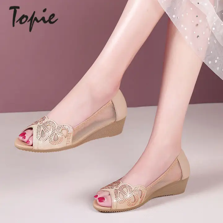 closed toe platform shoes