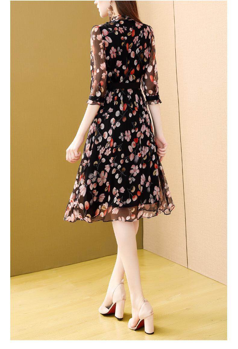 Fragmented Flower Dress Women's Summer 2023 New Waist Slim French Style Dress