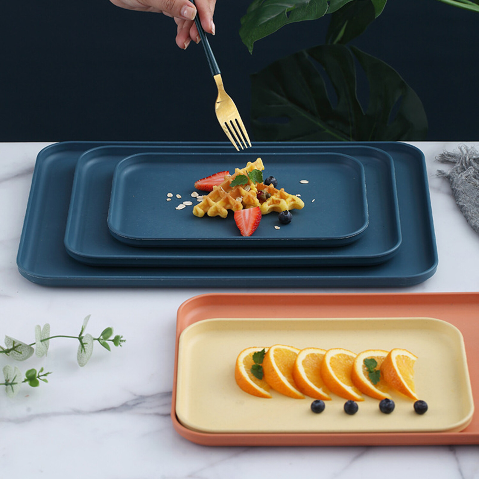 Useful Breakfast Serving Tray Ornamental Exquisite Nordic Style Decorative Rectangular Plastic Tray for Party