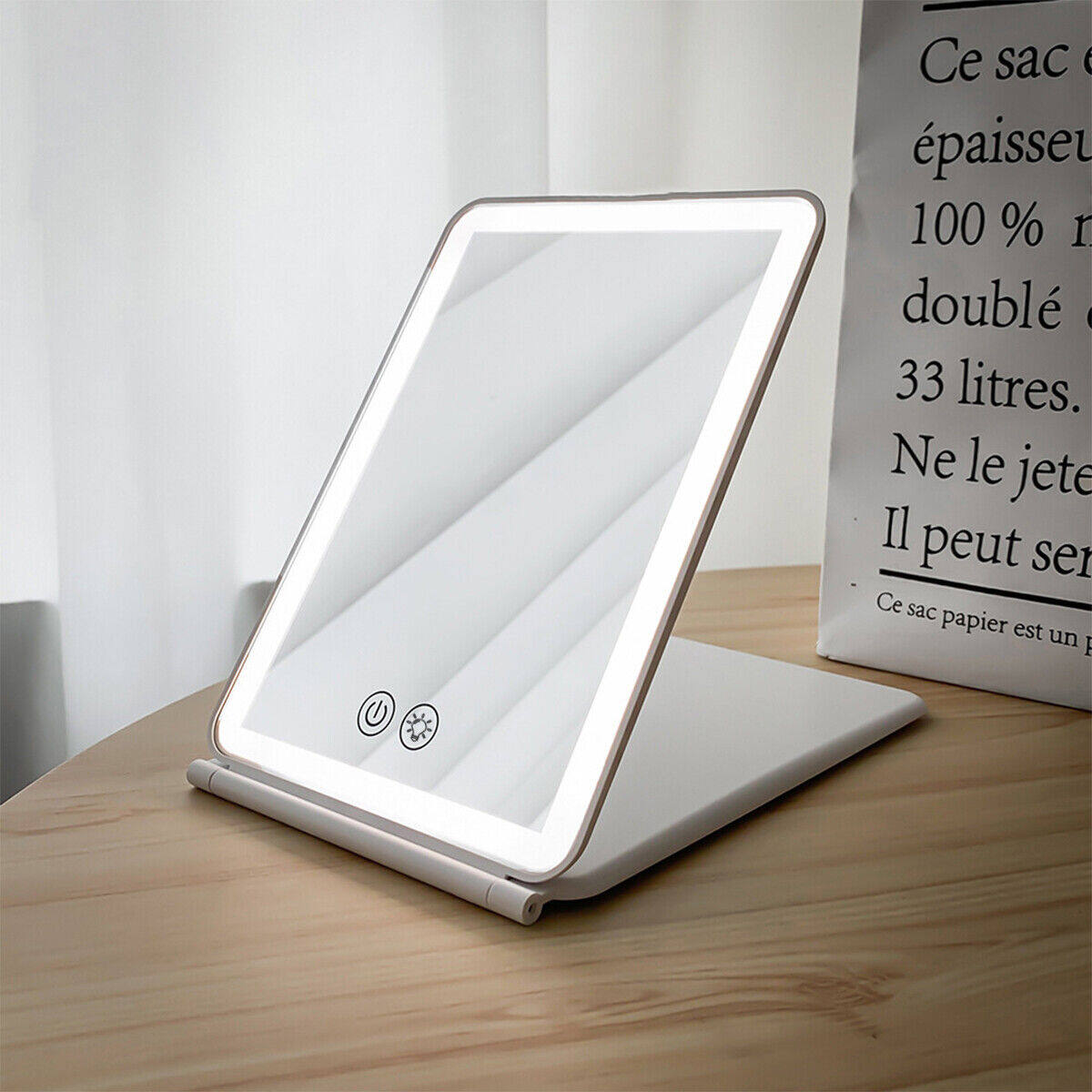 Gương Mỹ Phẩm 3 Chế Độ Ánh Sáng Gương Trang Điểm Màn Hình Cảm Ứng Gương Trang Điểm Gập Được Gương Có Thể Sạc Qua USB LED Gập Được