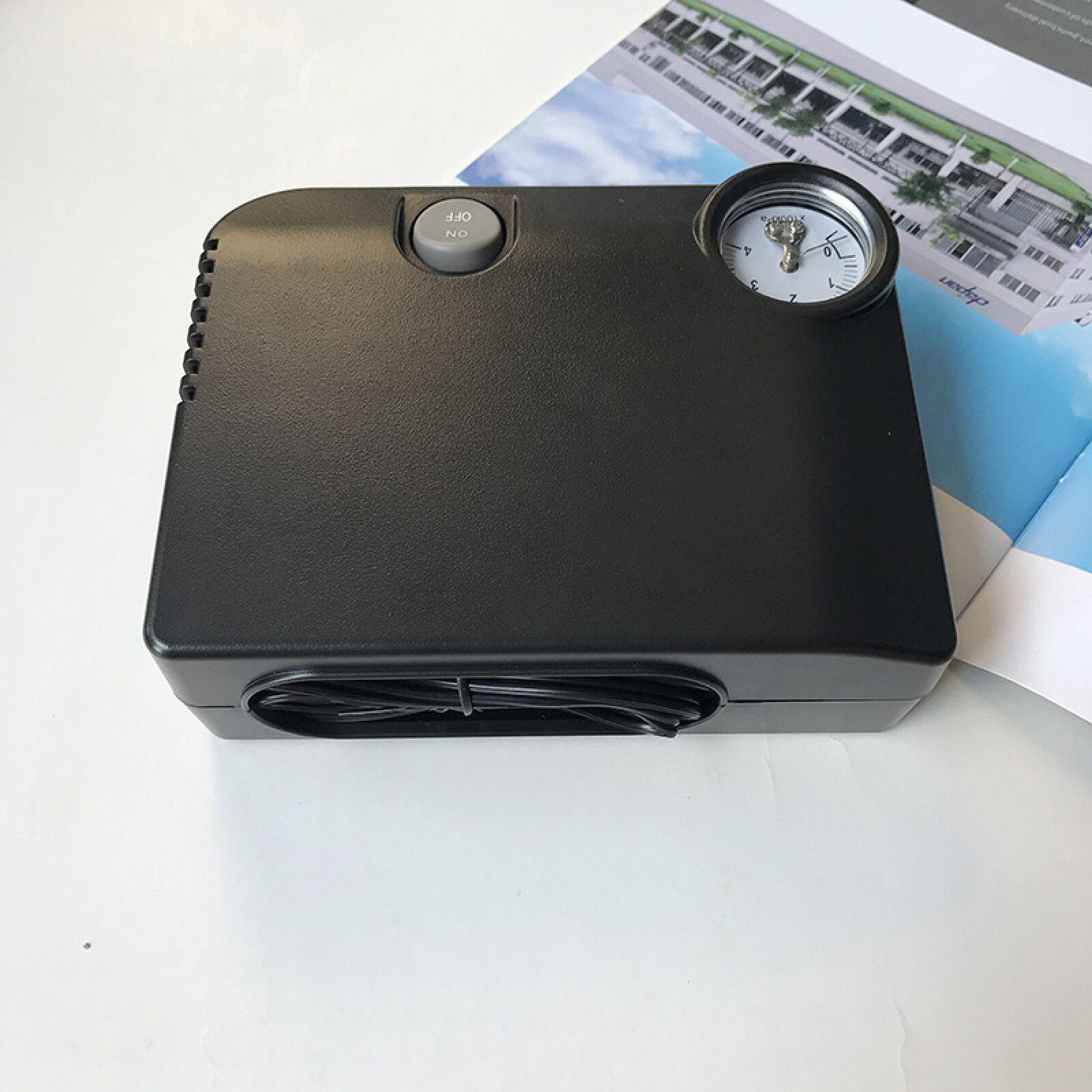 Máy bơm không khí Độ chính xác cao đa năng bền 12V quy mô Meter đồ bơm lốp cho xe thực tế lốp inflator