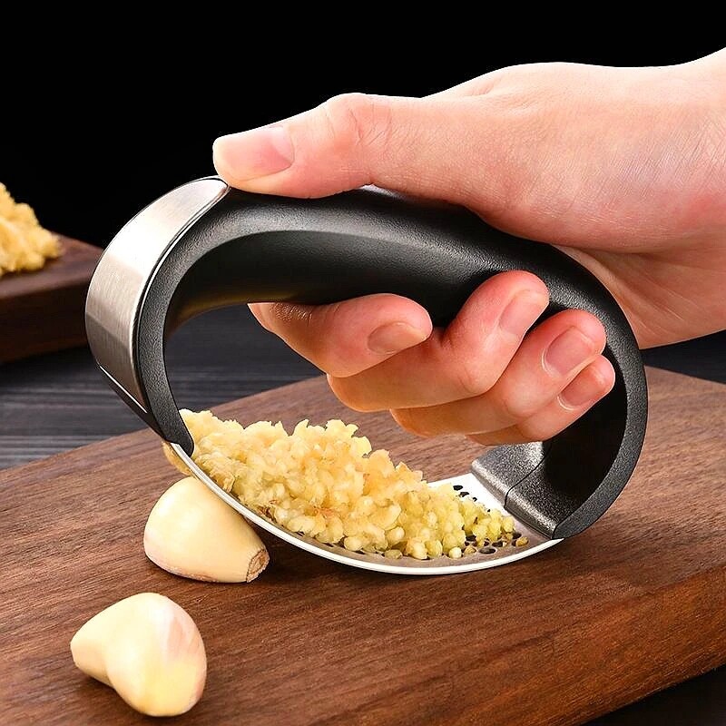 Household Stainless Steel Garlic Press Crusher Manual Garlic Mincer Chopping Garlic Tools Kitchen Gadget Accessories