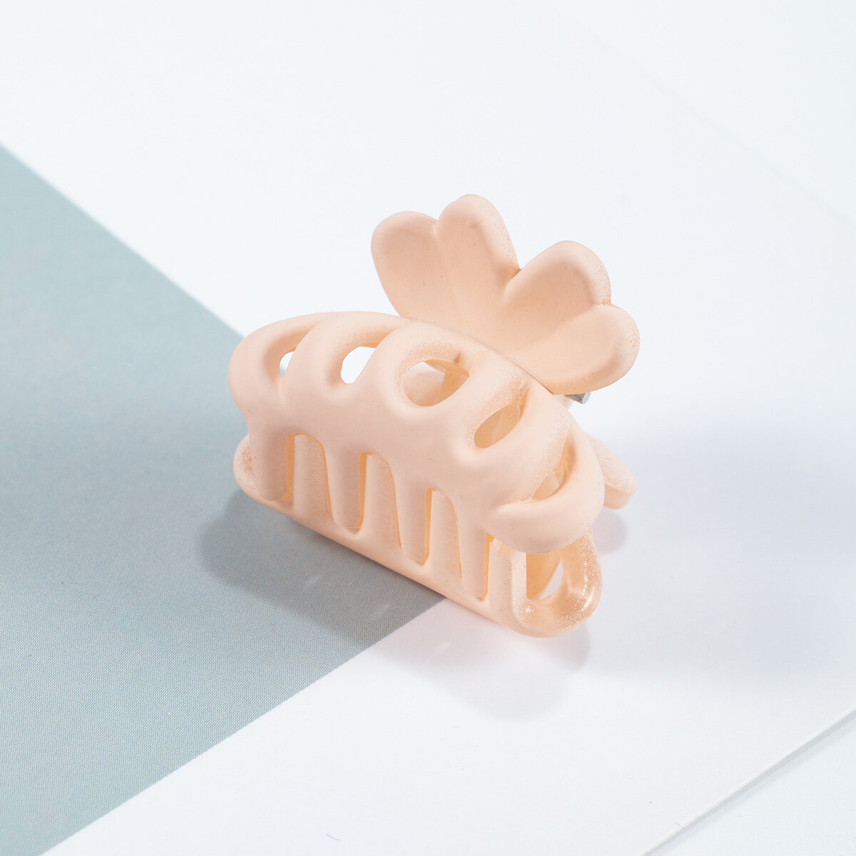 Comb-type Small Clip Bangs Clip Braided Hair Clip Female Korean Hair Accessories Cute Plastic Frosted Clip Small Shark Clip A HELLO GIRL