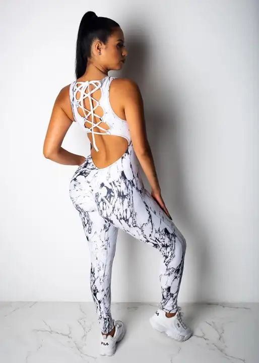 yoga top and bottom set